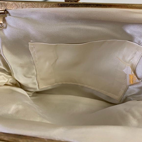 Vintage Clutch - Picture 7 of 11